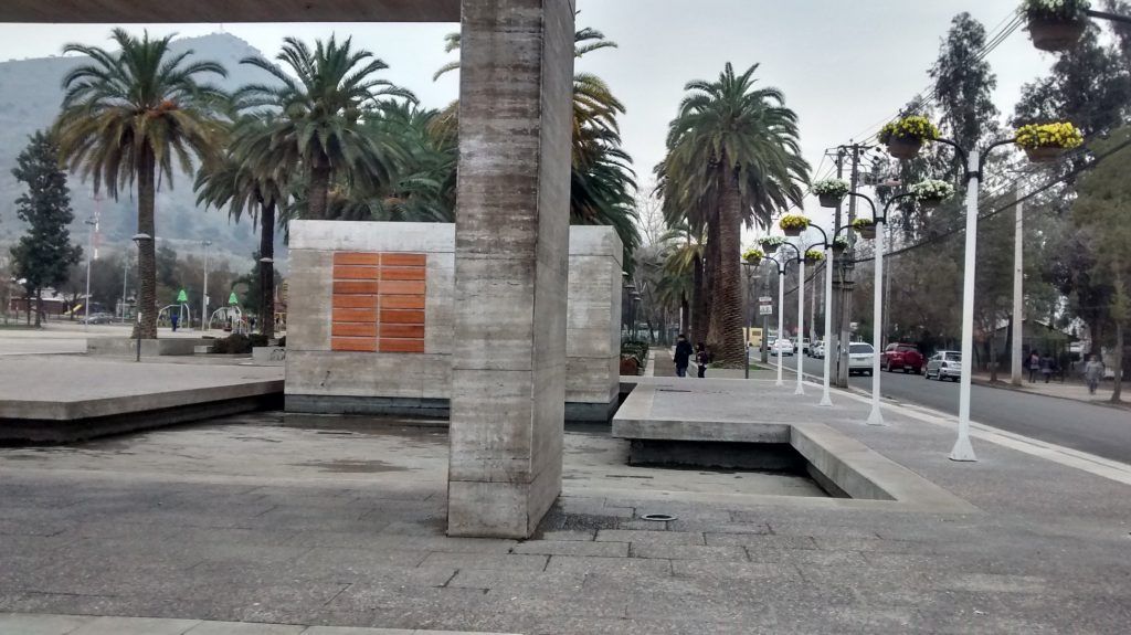 Monumento a los DD en Huechuraba